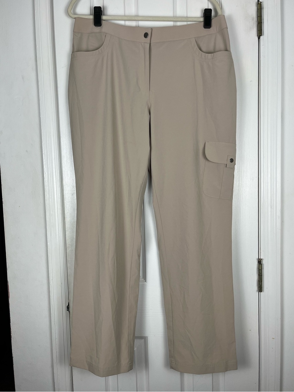 Weekends by Chico’s Active Cargo Pants Outdoor Athleisure Travel